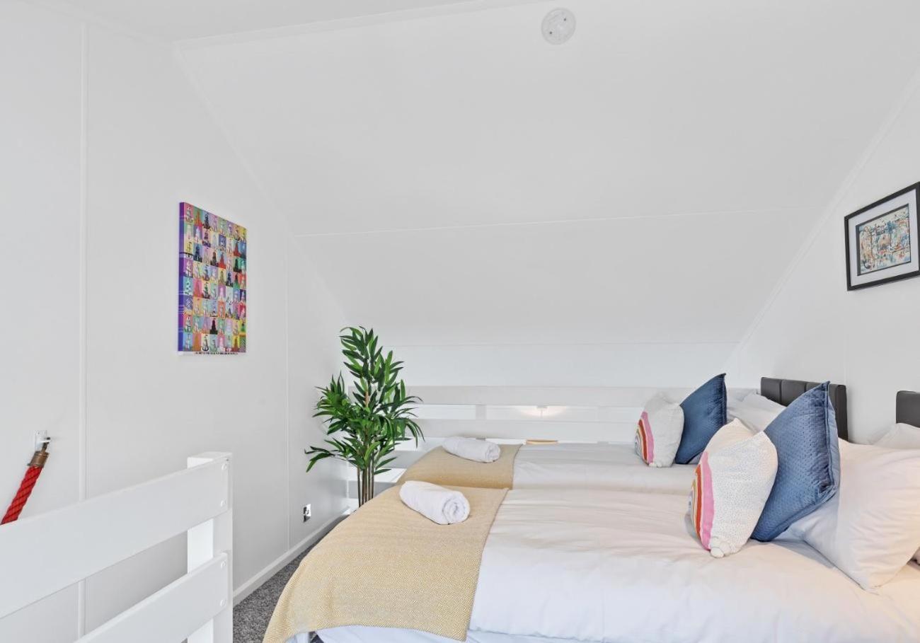 On The Water 3 With Free Parking - By My Getaways Apartment Brighton Exterior foto